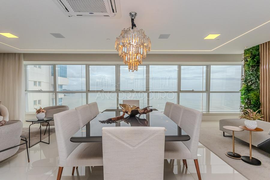 5 suítes, 6 vagas garagem, mobiliado, Vista privilegiada de frente para o mar em Balneário Camboriú. — foto 23