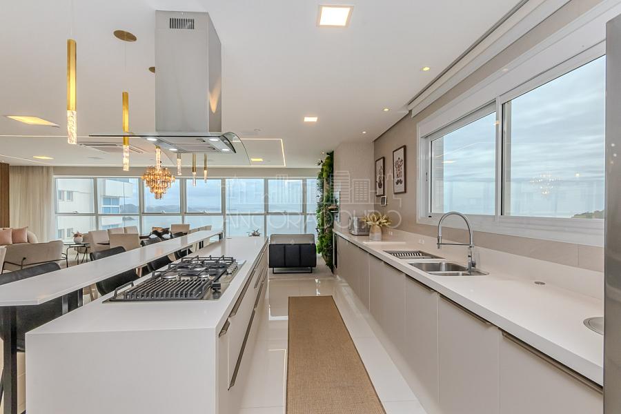 5 suítes, 6 vagas garagem, mobiliado, Vista privilegiada de frente para o mar em Balneário Camboriú. — foto 21