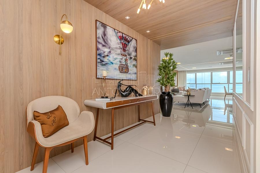 5 suítes, 6 vagas garagem, mobiliado, Vista privilegiada de frente para o mar em Balneário Camboriú. — foto 32