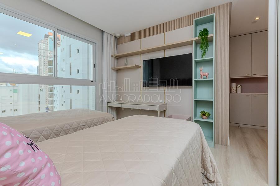 5 suítes, 6 vagas garagem, mobiliado, Vista privilegiada de frente para o mar em Balneário Camboriú. — foto 43