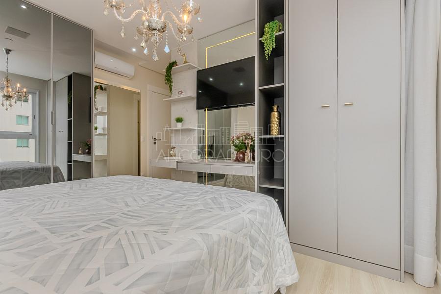 5 suítes, 6 vagas garagem, mobiliado, Vista privilegiada de frente para o mar em Balneário Camboriú. — foto 45