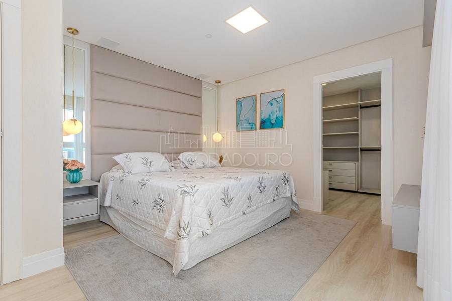 5 suítes, 6 vagas garagem, mobiliado, Vista privilegiada de frente para o mar em Balneário Camboriú. — foto 52