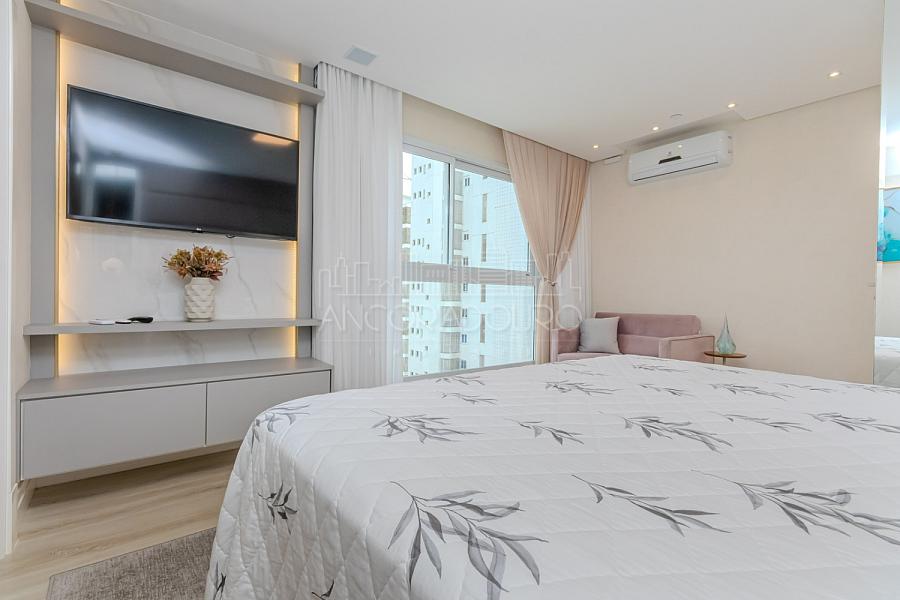 5 suítes, 6 vagas garagem, mobiliado, Vista privilegiada de frente para o mar em Balneário Camboriú. — foto 54