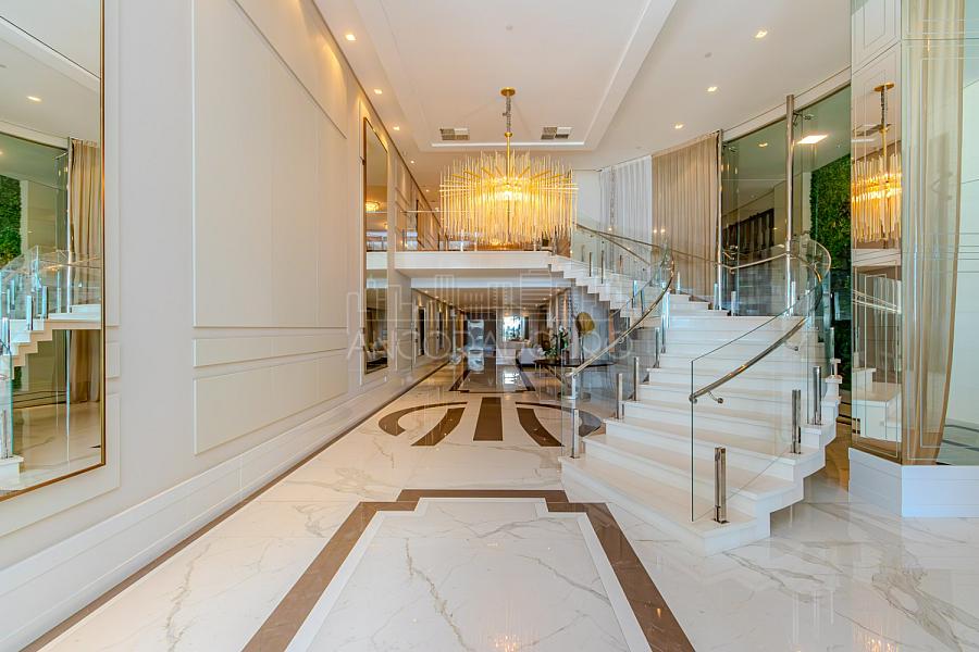 5 suítes, 6 vagas garagem, mobiliado, Vista privilegiada de frente para o mar em Balneário Camboriú. — foto 93