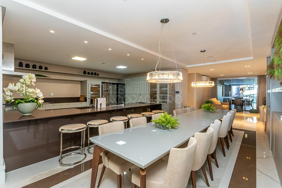 5 suítes, 6 vagas garagem, mobiliado, Vista privilegiada de frente para o mar em Balneário Camboriú. — foto 86