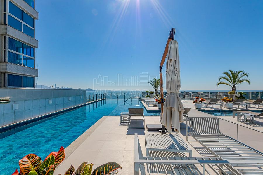 5 suítes, 6 vagas garagem, mobiliado, Vista privilegiada de frente para o mar em Balneário Camboriú. — foto 70