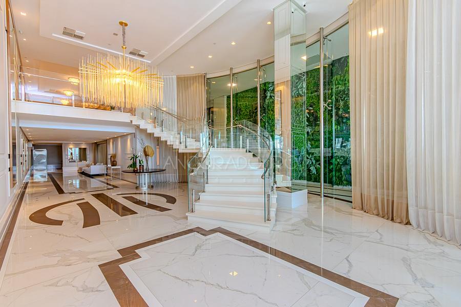 5 suítes, 6 vagas garagem, mobiliado, Vista privilegiada de frente para o mar em Balneário Camboriú. — foto 94