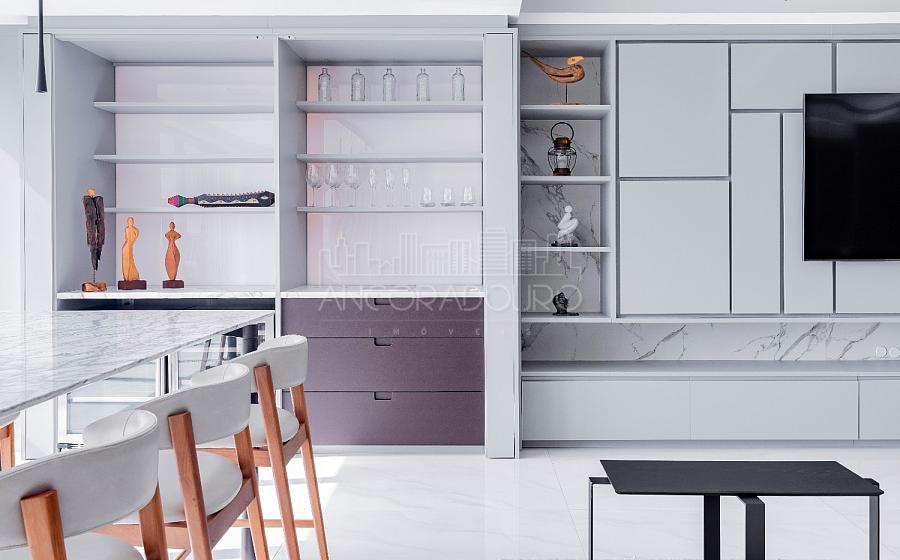 4 suítes, decorado, 4 vagas garagem, Avenida Atlântica em Balneário Camboriú — foto 51