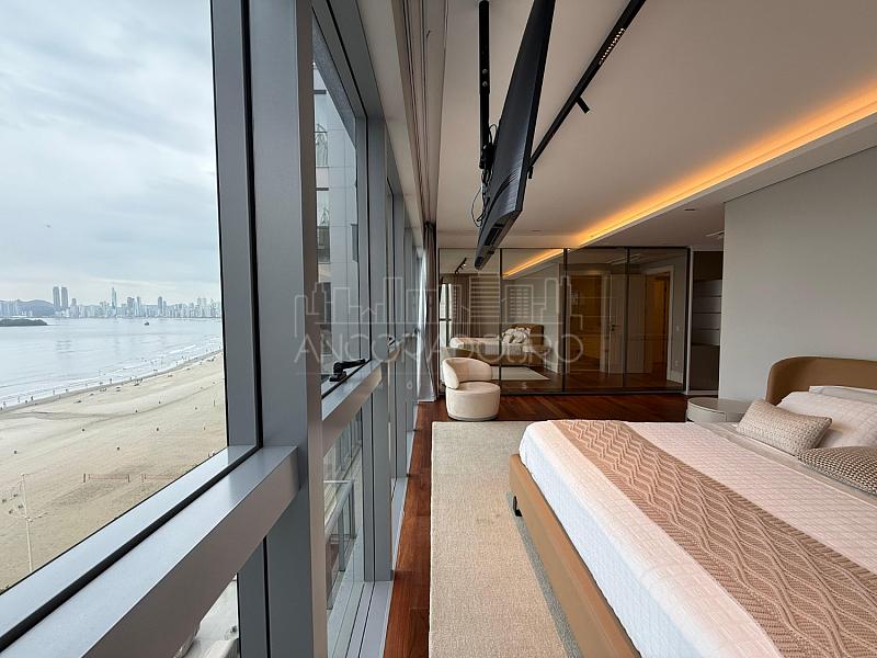 4 suítes, decorado, 4 vagas garagem, Avenida Atlântica em Balneário Camboriú — foto 109