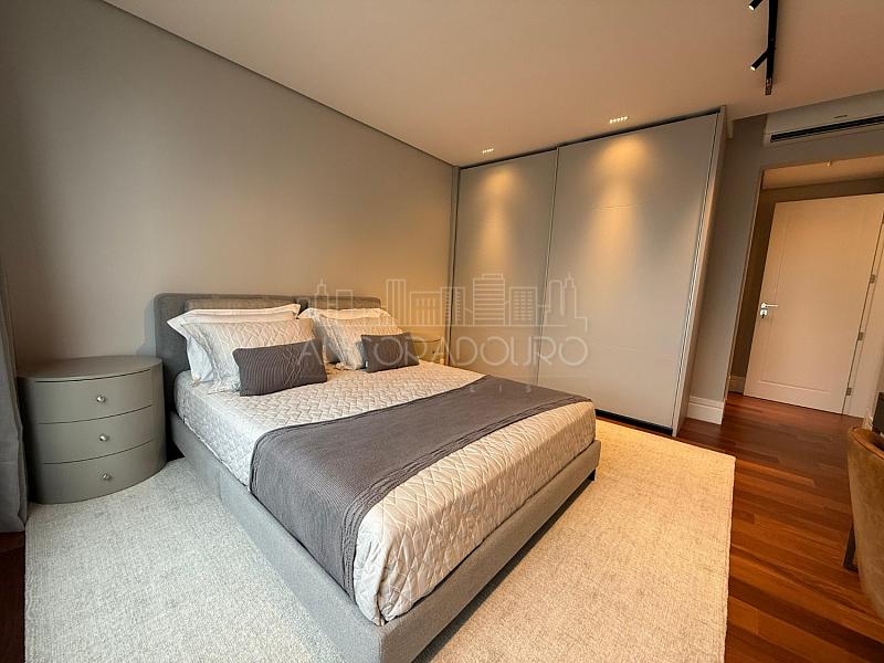 4 suítes, decorado, 4 vagas garagem, Avenida Atlântica em Balneário Camboriú — foto 104