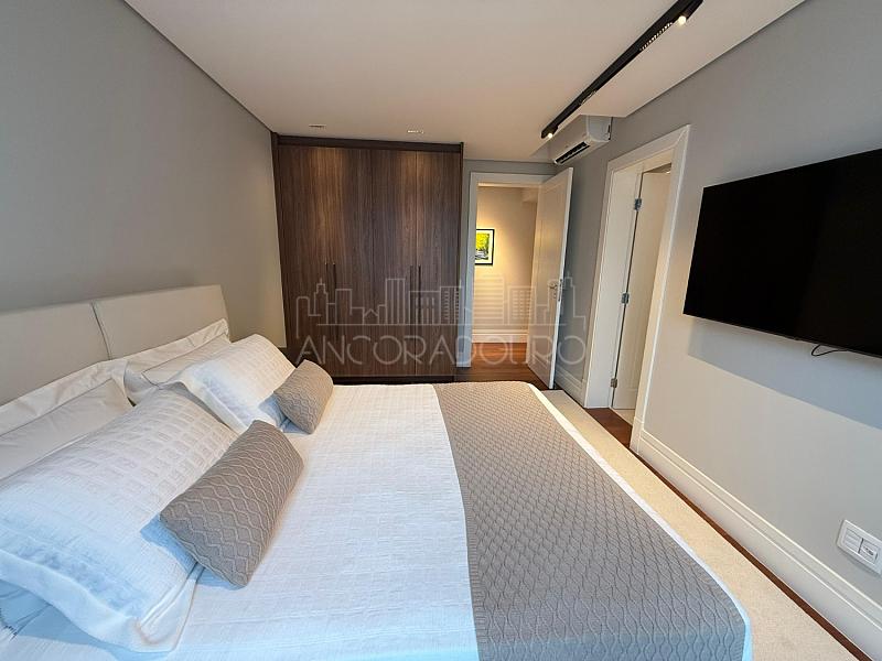 4 suítes, decorado, 4 vagas garagem, Avenida Atlântica em Balneário Camboriú — foto 97