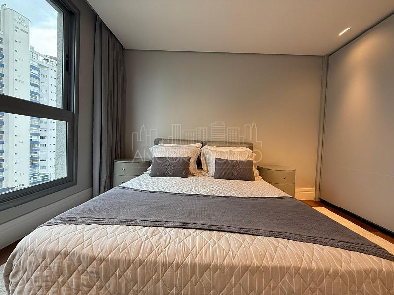 4 suítes, decorado, 4 vagas garagem, Avenida Atlântica em Balneário Camboriú — foto 103