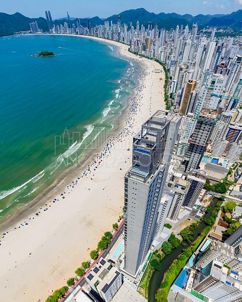 4 suítes, decorado, 4 vagas garagem, Avenida Atlântica em Balneário Camboriú — foto 7