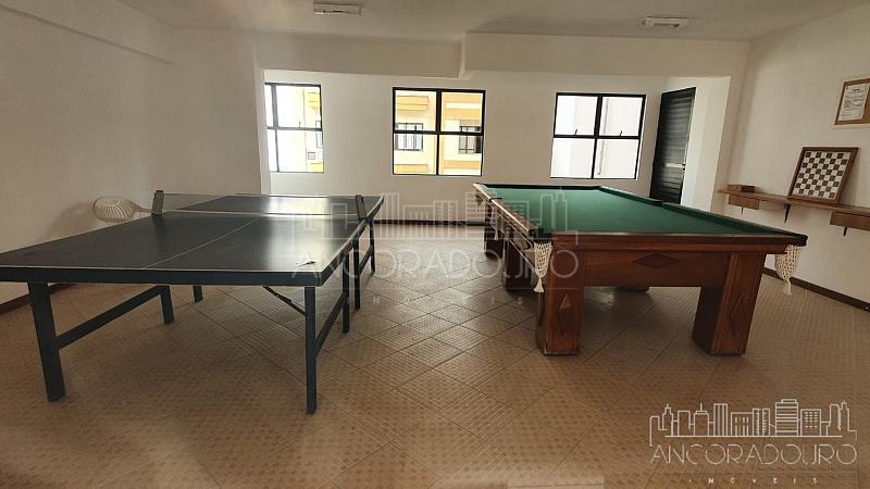 4 Dormitórios (1 suíte), Semi mobiliado, Avenida Brasil em Balneário Camboriú. — foto 29