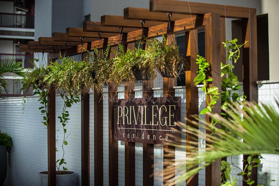 3 suítes, mobiliado, 3 vagas garagem, Avenida Brasil em Balneário Camboriú. — foto 4