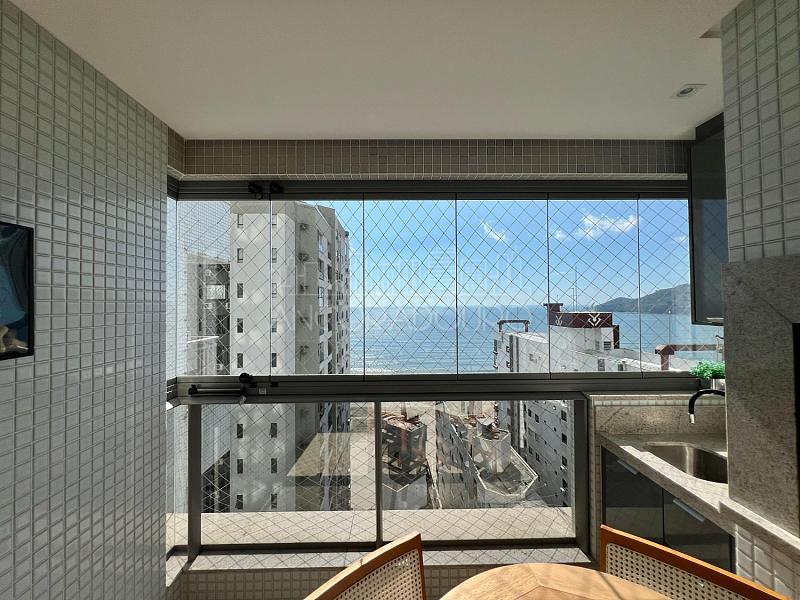 3 suítes, mobiliado, 3 vagas garagem, Avenida Brasil em Balneário Camboriú. — foto 35