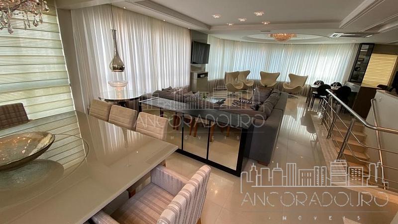 Cobertura Duplex: 4 suítes (1 máster), Mobiliado, 3 vagas garagem, Piscina privativa, Centro de Balneário Camboriú. — foto 6