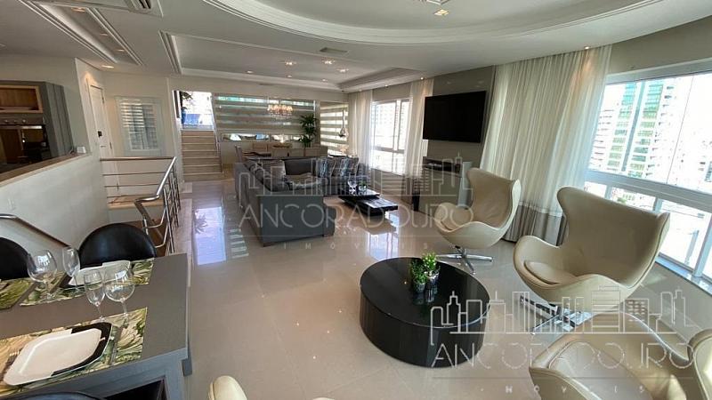 Cobertura Duplex: 4 suítes (1 máster), Mobiliado, 3 vagas garagem, Piscina privativa, Centro de Balneário Camboriú. — foto 17
