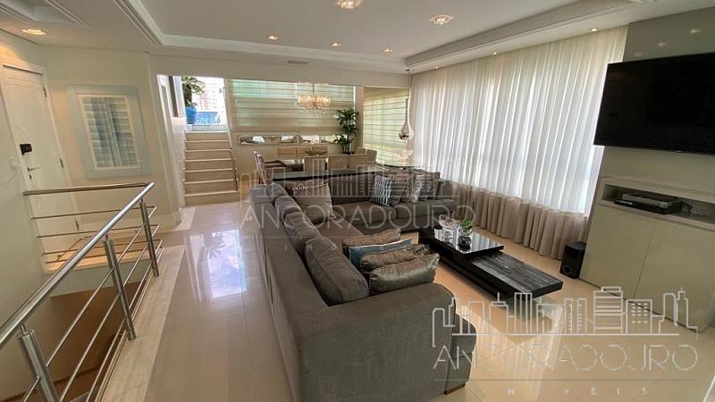 Cobertura Duplex: 4 suítes (1 máster), Mobiliado, 3 vagas garagem, Piscina privativa, Centro de Balneário Camboriú. — foto 4