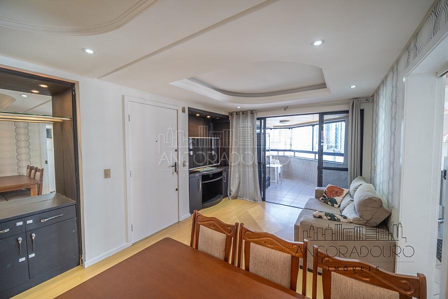 Apartamento andar alto, vista mar, 3 dormitórios (1 suíte), 1 vaga garagem, Balneário Camboriú — foto 2