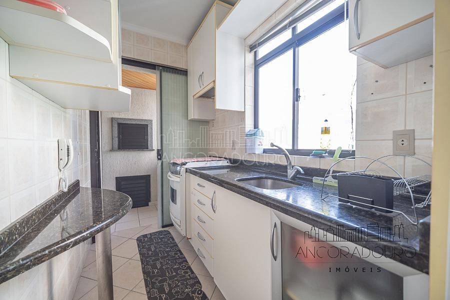 Apartamento andar alto, vista mar, 3 dormitórios (1 suíte), 1 vaga garagem, Balneário Camboriú — foto 11