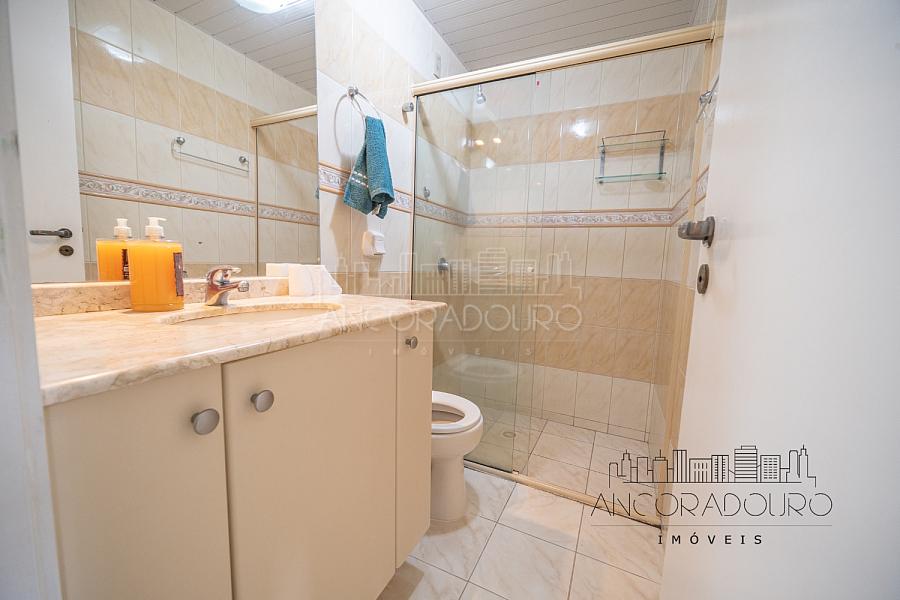 Apartamento andar alto, vista mar, 3 dormitórios (1 suíte), 1 vaga garagem, Balneário Camboriú — foto 15