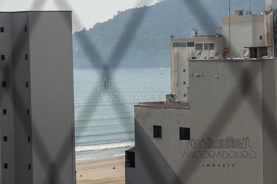 Apartamento andar alto, vista mar, 3 dormitórios (1 suíte), 1 vaga garagem, Balneário Camboriú — foto 14