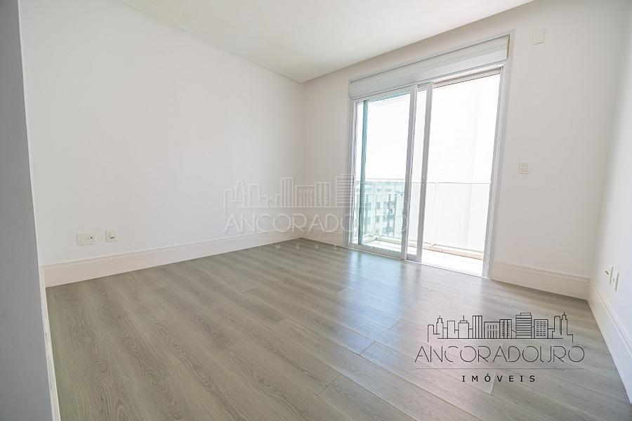 3 Suítes, 3 vagas garagem, quadra do mar, centro de Balneário Camboriú. — foto 40