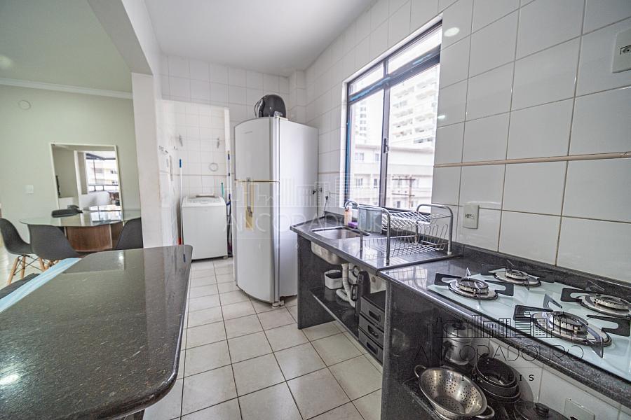 Apartamento com vista mar: 3 dormitórios (1 suíte), 1 vaga garagem, Rua 3000 em Balneário Camboriú; — foto 7