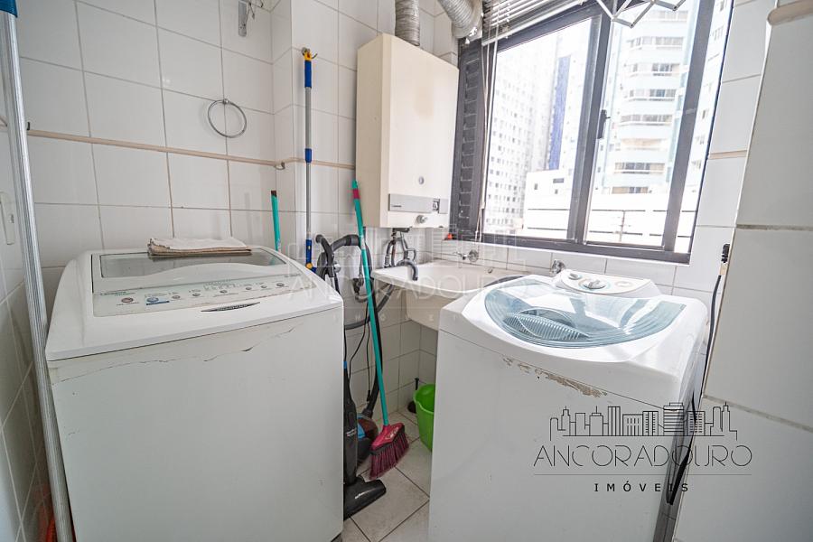 Apartamento com vista mar: 3 dormitórios (1 suíte), 1 vaga garagem, Rua 3000 em Balneário Camboriú; — foto 8