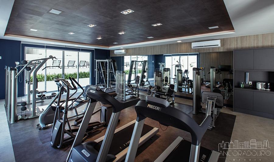 4 suítes, mobiliado, 3 vagas garagem, Avenida Brasil em Balneário Camboriú. — foto 3