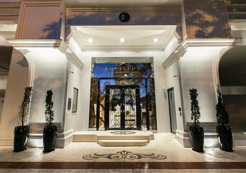 Apartamento diferenciado: 3 suítes, 2 vagas garagem, mobiliado, Centro de Balneário Camboriú. — foto 26