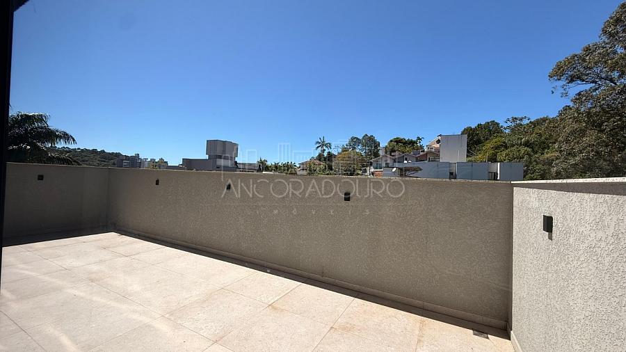 2 Dormitórios (1 suíte), 1 vaga garagem, Sacada com churrasqueira. Praia dos Amores - Balneário Camboriú — foto 23