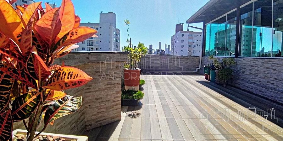 Cobertura 3 dormitórios, 3 vagas garagem, Amplo terraço com espaço gourmet, Camboriú. — foto 3