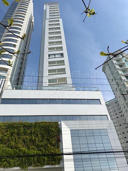Gran Palazzo: 3 su�tes, Novo, localizado na Barra Sul em Balne�rio Cambori� de Frente para o Mar. 1