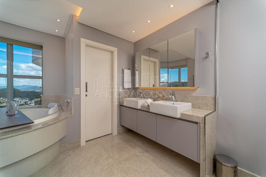 Ibiza Towers: 4 suítes, 4 vagas garagem, Avenida Atlântica de Balneário Camboriú, Mobiliado e Decorado. — foto 24