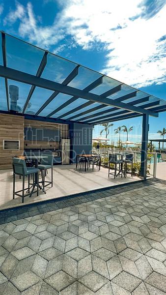 Terraço privativo, 3 Dormitórios (1 suíte), 1 Vaga garagem, 5000m² de área de lazer, Frente mar em Balneário Piçarras. — foto 23