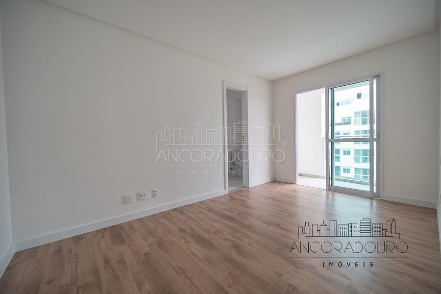 3 Suítes, Vista Mar, 2 Vagas privativa, andar alto, Frente mar em Balneário Piçarras. Pronto para morar! — foto 25