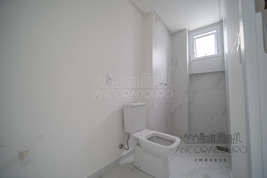 3 Suítes, Vista Mar, 2 Vagas privativa, andar alto, Frente mar em Balneário Piçarras. Pronto para morar! — foto 35