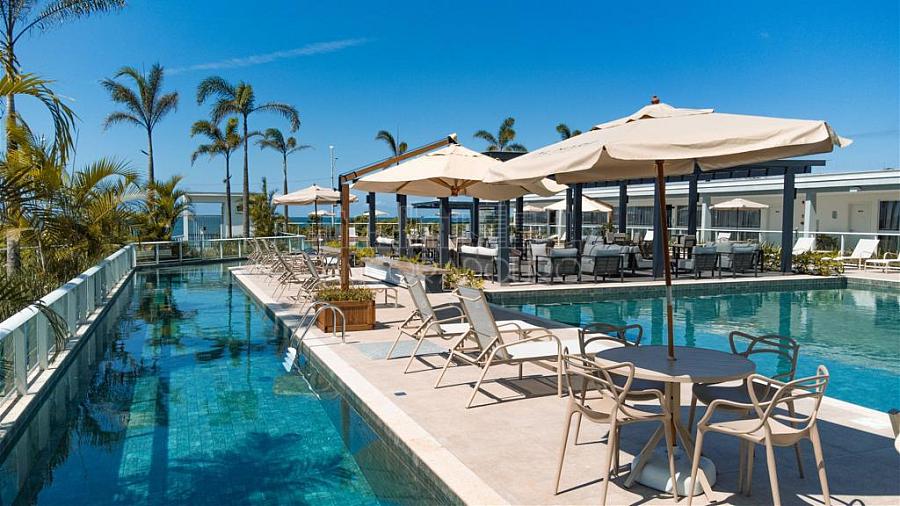 3 Suítes, Vista Mar, 2 Vagas privativa, andar alto, Frente mar em Balneário Piçarras. Pronto para morar! — foto 2