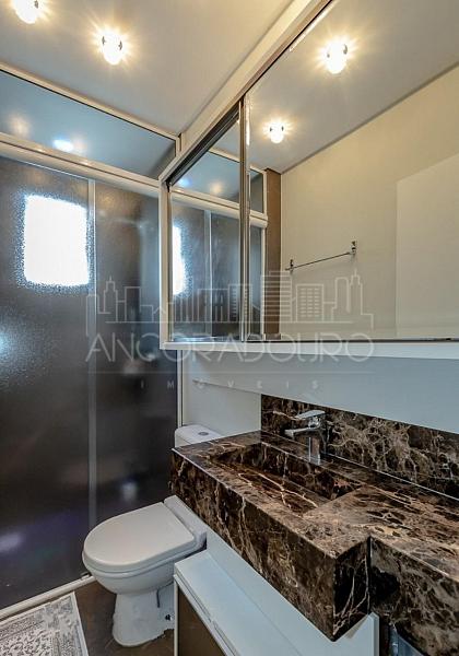 3 suítes, mobiliado, 2 vagas garagem, Centro de Balneário Camboriú. — foto 9