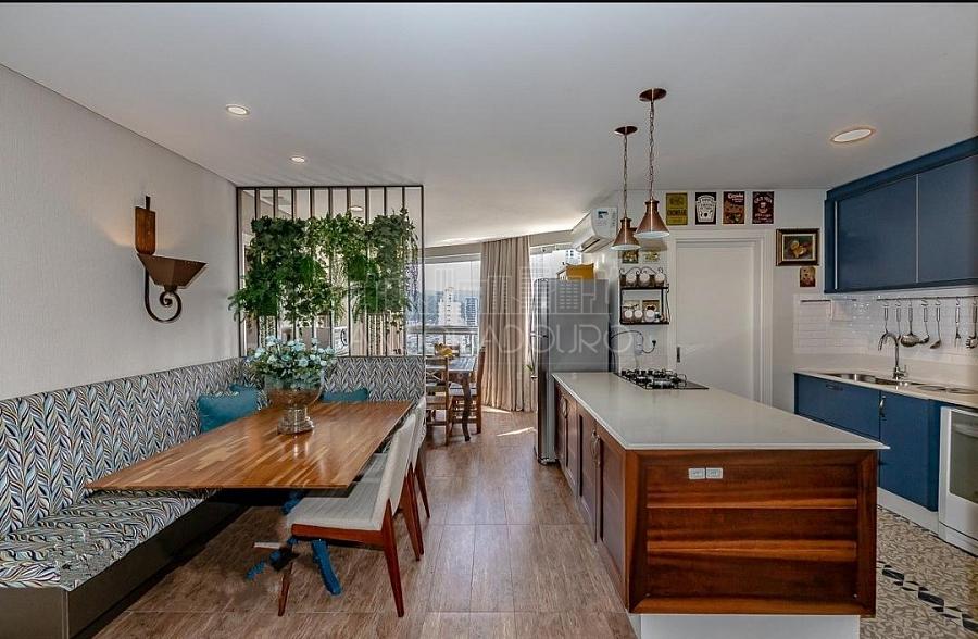 3 suítes, mobiliado, 2 vagas garagem, Centro de Balneário Camboriú. — foto 2