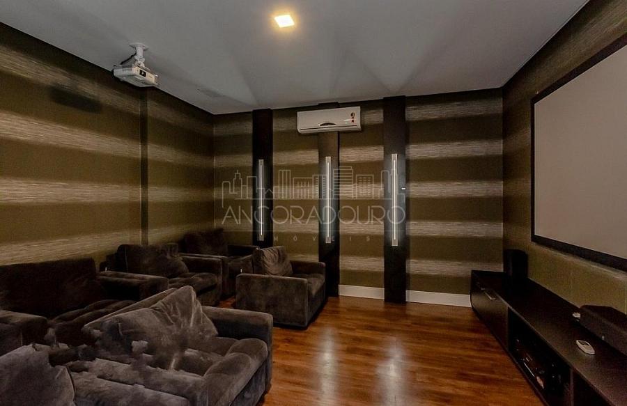 3 suítes, mobiliado, 2 vagas garagem, Centro de Balneário Camboriú. — foto 20