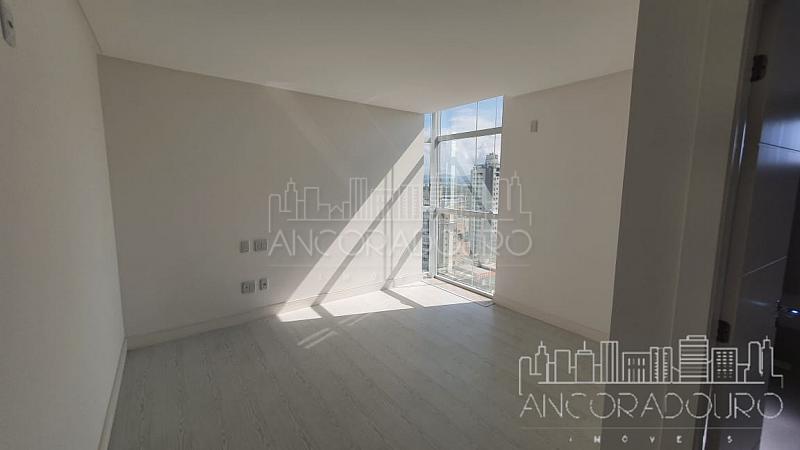 Apartamento novo à venda , 3 suítes, 3 garagem, Próximo do Passeio San Miguel. — foto 4