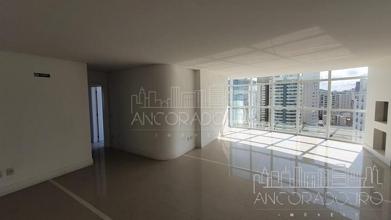 Apartamento novo à venda , 3 suítes, 3 garagem, Próximo do Passeio San Miguel. — foto 3