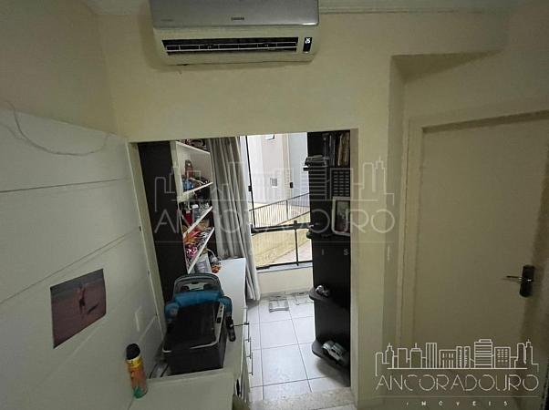 Apartamento Diferenciado: 3 dormitórios (1 suíte), 1 vaga garagem, Piscina Privativa, Meia Praia, Itapema. — foto 8