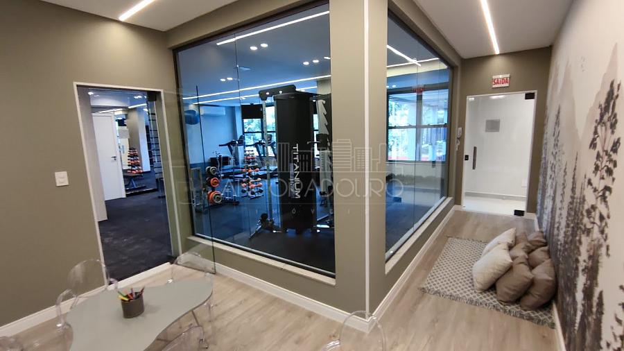 Apartamento na Praia Brava: 2 dormitório (1 suíte), 1 vaga garagem. Área de lazer completa. — foto 11