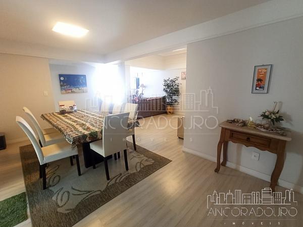 Apartamento na quadra do mar, 3 dormitórios, 1 vaga garagem, Vista para o mar, Centro de Balneário Camboriú. — foto 6