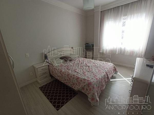 Apartamento na quadra do mar, 3 dormitórios, 1 vaga garagem, Vista para o mar, Centro de Balneário Camboriú. — foto 20