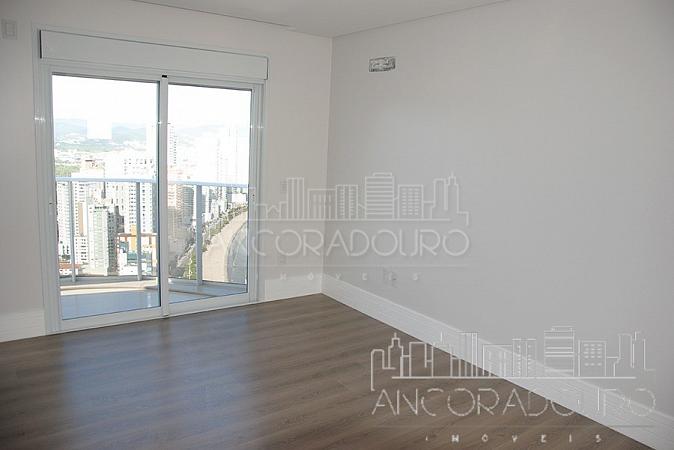 Cobertura no Ibiza Towers: 6 suítes, Piscina Privativa, 5 vagas garagem, 490m² área privativa. Barra Sul de Balneário Camboriú/SC. — foto 11